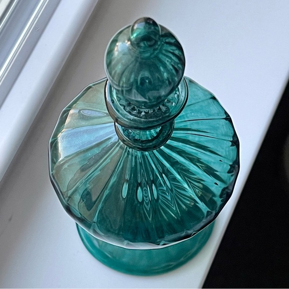 Fragrance Decanter Decorative Bottle Hand Blown Glass Art 7" Tall with Stopper - Picture 6 of 11